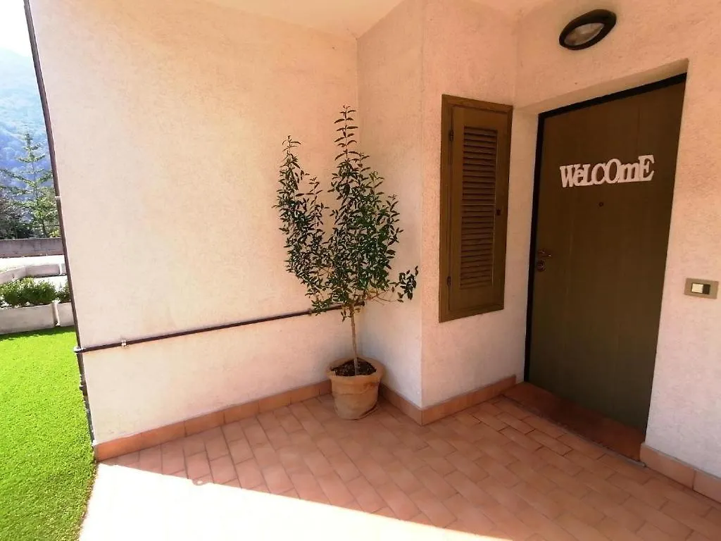 דירות Introbio La Casa Di Sara In Valsassina 0*,  איטליה